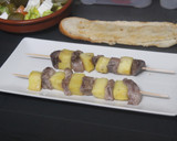 Foto del paso 9 de la receta: Brochetas de secreto de cerdo con piña