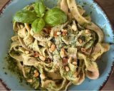 Teljes kiőrlésű Pesztós tagliatelle recept fázis 11 fotója