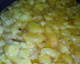 A picture of step 6 of Spanish Omelette Stuffed with Ham and Cheese.