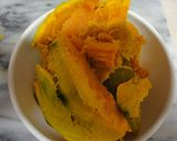 A picture of step 2 of Marbled Kabocha Squash and Cheese Tart.