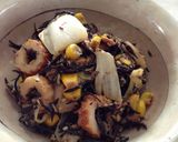 A picture of step 8 of For Bentos: Stir-fried Hijiki Seaweed, Tuna and Chinese Cabbage with Oyster Sauce and Mayonnaise.