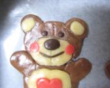 A picture of step 9 of Suzy's Zoo Boof Cookies.