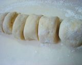 A picture of step 5 of Steamed Meat Buns in a Frying Pan.