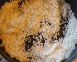 A picture of step 1 of Sopa de Arroz (Spanish rice).