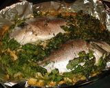 A picture of step 4 of Sea Bass with spinach and white wine.