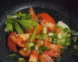 Foto langkah ke 1 dari resep #270 Vietnamese tofu, tomatoes and egg drop soup.
