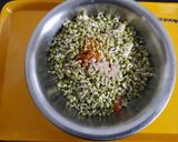 A picture of step 4 of Sprouts fruits katori chaat.