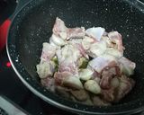 Foto del paso 1 de la receta Estofado de pavo a la jardinera