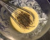 Une image de l'étape 4 de Tarte aux poireaux, saucisses à l'ancienne et emmental (pâte brisée épeautre origan).