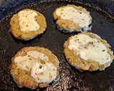 Foto del paso 5 de la receta: Hamburguesas de arvejas