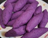 Foto langkah ke 3 dari resep Molen Renyah Ubi Ungu.