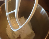 A picture of step 1 of Oreo Crust Cheesecake.