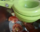 A picture of step 1 of Tomato juice.