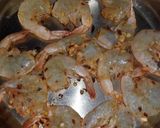 A picture of step 3 of Azie's Spicy Garlic Shrimp.