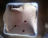 A picture of step 2 of Spicy Baked Egg.