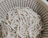 Foto langkah ke 4 dari resep Mi saus wijen.