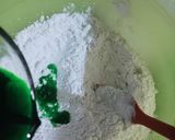 Foto langkah ke 2 dari resep Kue putu bambu (tanpa bambu).