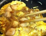 A picture of step 11 of Easy Fluffy and Soft Oyako Don (Chicken and Egg Rice Bowl).