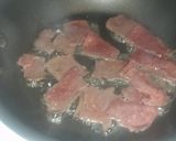 A picture of step 4 of Cheesesteak Scrambled Eggs.
