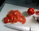 Foto del paso 3 de la receta Ensalada de Tomates, Queso fresco, Rúcula y Sardinas en lata