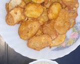 A picture of step 3 of Potato pakora.
