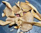 秀珍菇炒菜 / 油菜的食譜步驟3照片