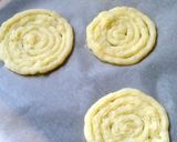 A picture of step 6 of Vickys Retro Potato Nests, GF DF EF SF NF.