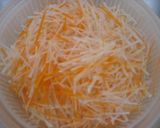 A picture of step 5 of Daikon Radish & Carrot Salad with Crispy Jako.