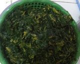 Foto langkah ke 3 dari resep Oseng daun pepaya tidak pahit.
