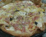 Foto del paso 4 de la receta: Tarta de jamón y queso fácil