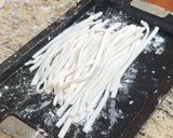 A picture of step 4 of Bánh Canh Khô (Dry Udon).