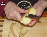 Foto del paso 1 de la receta: Tortilla de Patatas con Calabacines