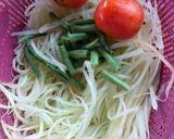 Foto langkah ke 1 dari resep SOM TAM (SALAD PEPAYA THAILAND).