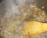 A picture of step 6 of Amazingly tasty rice and beef filled papers.