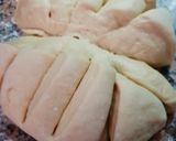 Foto del paso 2 de la receta: Bollitos rellenos (Pan preñao) 🍞🌭