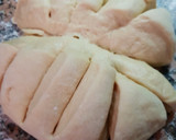 Foto del paso 2 de la receta: Bollitos rellenos (Pan preñao) 🍞🌭