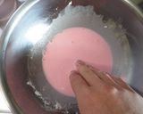 A picture of step 3 of Kanto-Style Sakura Mochi with Strawberries.