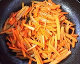 A picture of step 3 of Dried Sweet Potato and Carrot Kinpira.
