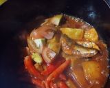 Foto langkah ke 5 dari resep Ikan sarden kentang.