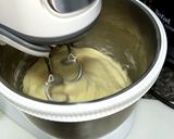 Foto langkah ke 1 dari resep Basic sweet buns.