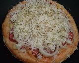 Foto langkah ke 7 dari resep Pizza teflon tanpa ulen.
