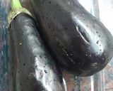 Foto del paso 1 de la receta: 🍆⚽ ¡Berenjol! Berenjena Rellena de Jamón y Queso 🇦🇷🏆