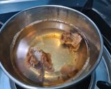 A picture of step 1 of Egg plant curry.