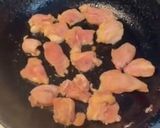 Foto del paso 2 de la receta: Pollo con durazno 🍑, Chifa 💚