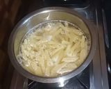 A picture of step 4 of Red Sauce Pasta.