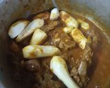 A picture of step 4 of Arvi gosht.