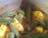 Bhindi potato vegetable in green masala recipe step 3 photo