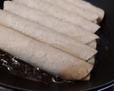 Foto del paso 2 de la receta: Tacos dorados de pollo