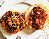 Foto del paso 7 de la receta: Hamburguesa con Foie de Pato y reducción de Oporto