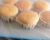 A picture of step 3 of Vanilla cup cake.